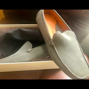 M. Gémi. Loafer. 40-1/2. Lt grey suede. NEW